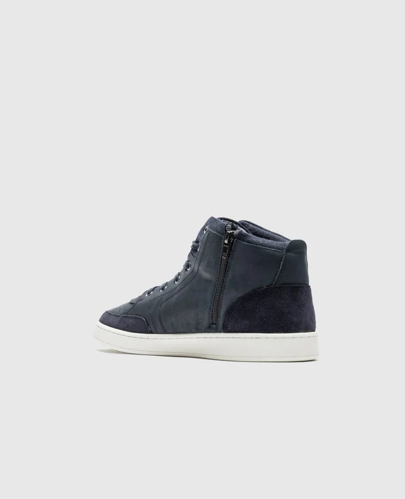 Sussex High Street Sneaker