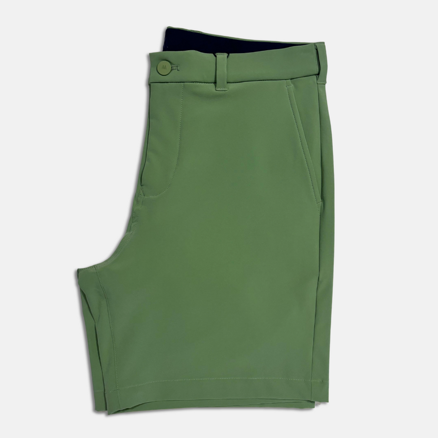 Helmsman Short - Leaf