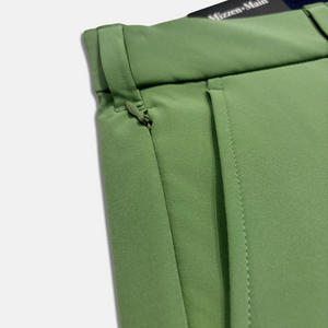 Helmsman Short - Leaf