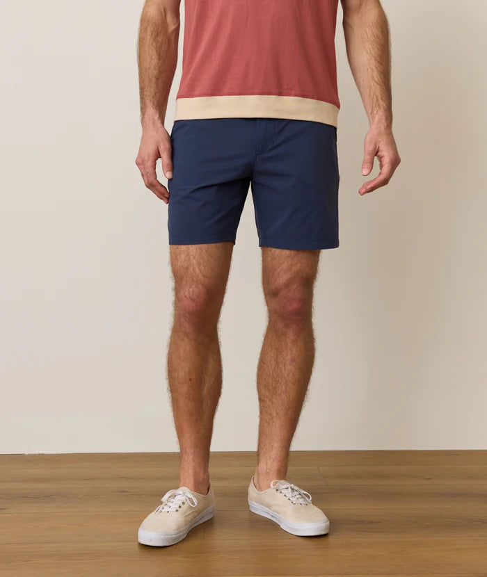 Hybrid Short (7")